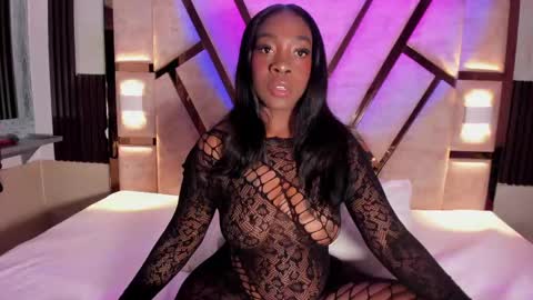 Snapshot of cristhinbrown chatting on 29, 4, 2026 cristin online show from 29, 4, 2026