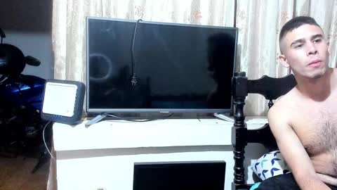 Snapshot of cristiand20 chatting on 5, 3, 2025 Cristian online show from 5, 3, 2025