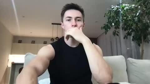 CristianoHailey online show from 3, 2, 2025