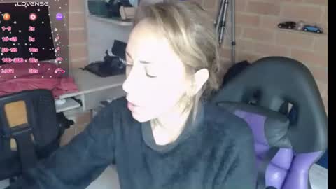 Snapshot of cristin_doll chatting on 11, 7, 2026 cristina online show from 11, 7, 2026