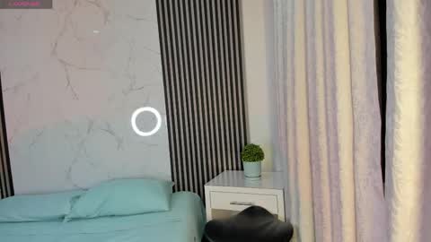 CristineRain online show from 22, 4, 2026