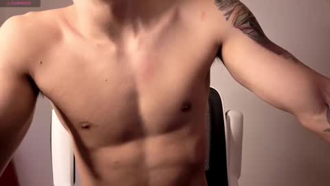 cristopher23  online show from 27, 10, 2025