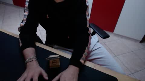 crocken_bisc online show from 13, 2, 2026