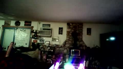 Snapshot of crossdrsr1 chatting on 21, 12, 2025 crossdrsr1 online show from 21, 12, 2025