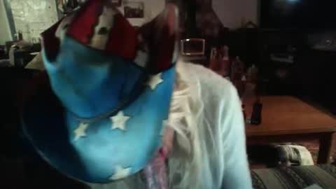 Snapshot of crossdrsr1 chatting on 9, 1, 2026 crossdrsr1 online show from 9, 1, 2026