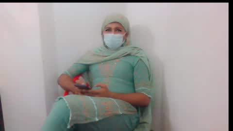 Crossy Angel online show from 29, 3, 2026