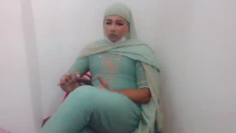 Crossy Angel online show from 7, 4, 2026