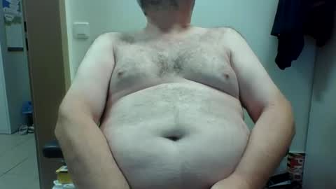 Snapshot of crouch1 chatting on 22, 6, 2026 Crouch1 online show from 22, 6, 2026