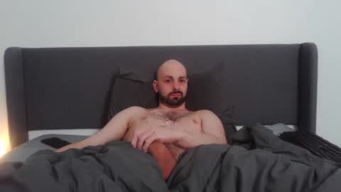 Snapshot of crucifyme2 chatting on 5, 1, 2025 crucifyme2 online show from 5, 1, 2025