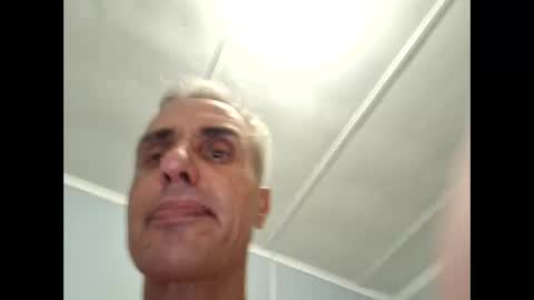 Snapshot of crucut80 chatting on 22, 12, 2024 Crucut online show from 22, 12, 2024