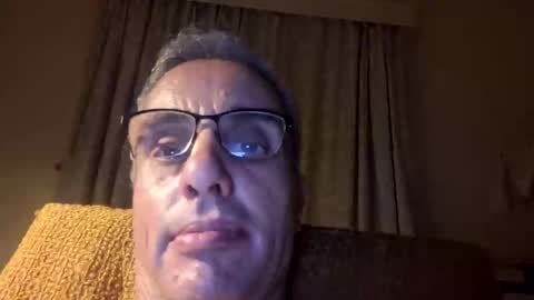 Snapshot of crucut80 chatting on 12, 1, 2025 Crucut online show from 12, 1, 2025