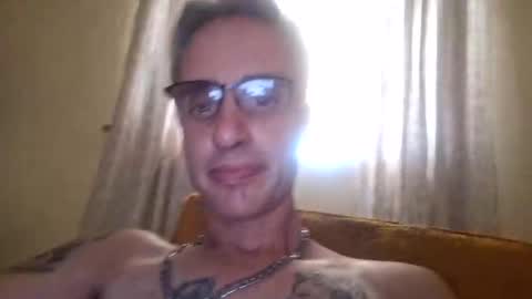 Snapshot of crucut80 chatting on 22, 1, 2025 Crucut online show from 22, 1, 2025