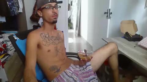 Snapshot of crudosoy chatting on 25, 2, 2026 Carlo online show from 25, 2, 2026