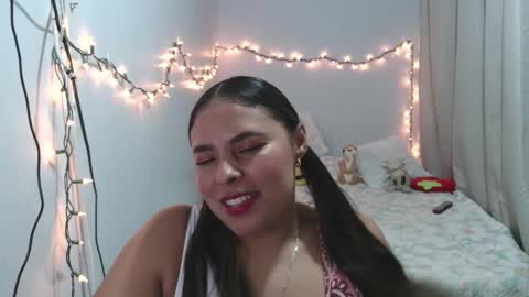 Snapshot of crystal_1991 chatting on 3, 10, 2025 CRYSTAL 1991 online show from 3, 10, 2025