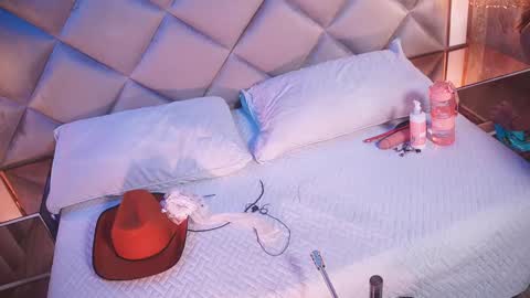 crystal_gilton online show from 29, 3, 2026