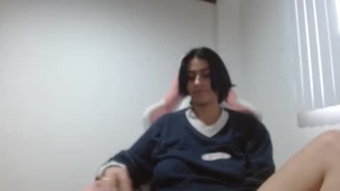 Snapshot of crystal_starx chatting on 11, 9, 2025 Crystal Blaze online show from 11, 9, 2025