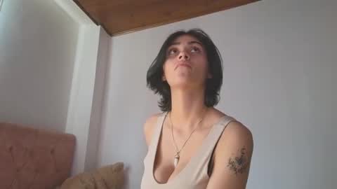 Snapshot of crystal_starx chatting on 2, 10, 2025 Crystal Blaze online show from 2, 10, 2025