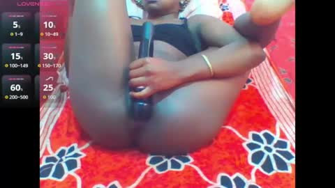 Snapshot of crystallgem chatting on 11, 7, 2026 crystallgem online show from 11, 7, 2026