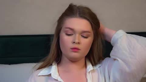 Crystal online show from 19, 10, 2025