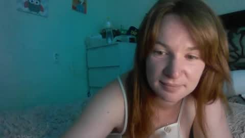 Snapshot of crystalvelvet chatting on 26, 5, 2026 crystalvelvet online show from 26, 5, 2026