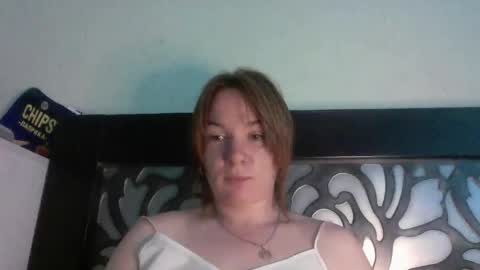 Snapshot of crystalvelvet chatting on 27, 5, 2026 crystalvelvet online show from 27, 5, 2026
