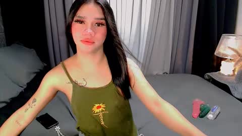 bea takashi  online show from 27, 11, 2025