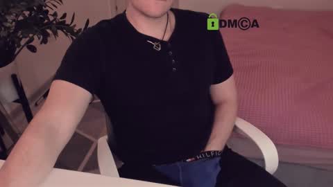 Snapshot of csavie chatting on 14, 12, 2025 buddy online show from 14, 12, 2025