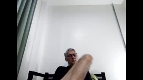 Snapshot of cucaio18 chatting on 26, 1, 2025 BIG UNCUT HARD COCK online show from 26, 1, 2025