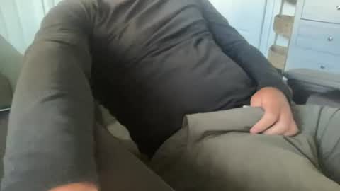 Snapshot of cuckgriff23 chatting on 16, 6, 2026 cuckgriff23 online show from 16, 6, 2026