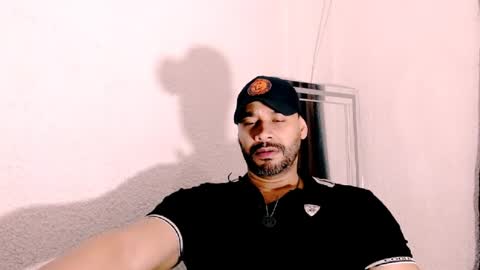 Snapshot of culoculito341910 chatting on 18, 6, 2026 bebe online show from 18, 6, 2026