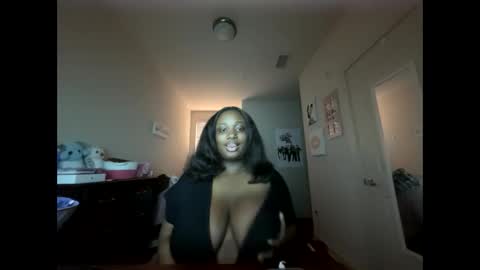 Snapshot of cum4maxsgirl chatting on 9, 2, 2026 cutiecamgirl 3 online show from 9, 2, 2026