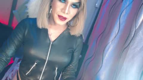 Snapshot of cum_4youbaby chatting on 17, 7, 2026 CUMMELA SLUTI online show from 17, 7, 2026