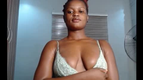 Snapshot of cum_ebony_petitxx chatting on 9, 9, 2025 cath online show from 9, 9, 2025