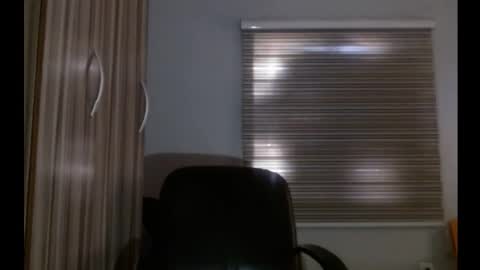 Snapshot of cum_ebony_petitxx chatting on 3, 10, 2025 cath online show from 3, 10, 2025