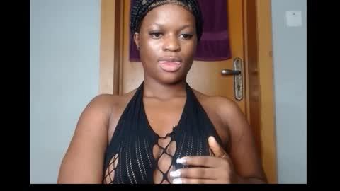 Snapshot of cum_ebony_petitxx chatting on 24, 11, 2025 cath online show from 24, 11, 2025