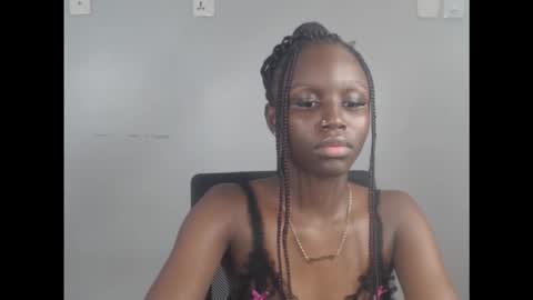 Snapshot of cum_ebony_xsecret chatting on 19, 9, 2025 sophie online show from 19, 9, 2025