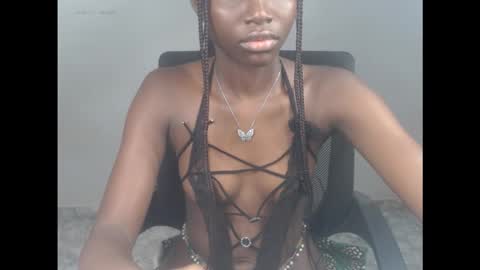 Snapshot of cum_ebony_xsecret chatting on 25, 9, 2025 sophie online show from 25, 9, 2025