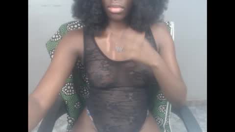 Snapshot of cum_ebony_xsecret chatting on 14, 10, 2025 sophie online show from 14, 10, 2025