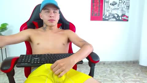 Snapshot of cumandres chatting on 17, 1, 2026 cumandres online show from 17, 1, 2026