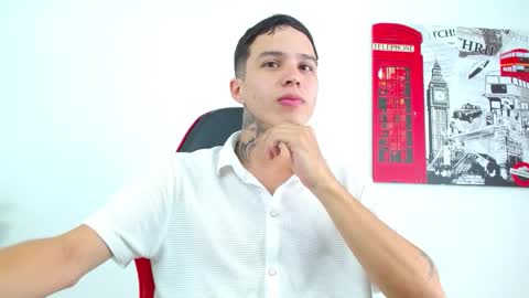 Snapshot of cumandres chatting on 5, 2, 2026 cumandres online show from 5, 2, 2026