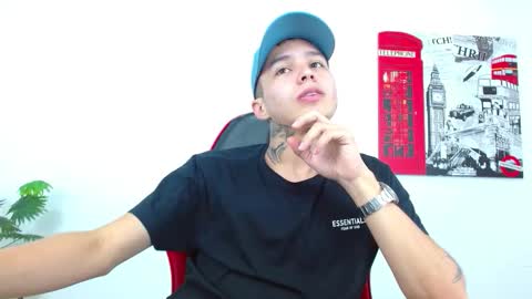 Snapshot of cumandres chatting on 24, 2, 2026 cumandres online show from 24, 2, 2026