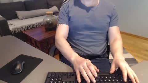 Snapshot of cumartist84 chatting on 6, 1, 2025 cumartist84 online show from 6, 1, 2025