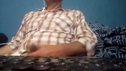 Snapshot of cumbian_chero chatting on 31, 5, 2026 cumbian_chero online show from 31, 5, 2026
