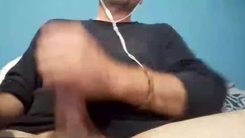 Snapshot of cumbian_chero chatting on 4, 7, 2026 cumbian_chero online show from 4, 7, 2026