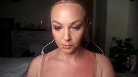 Snapshot of cumguzzlingskank chatting on 27, 5, 2026 cumguzzlingskank online show from 27, 5, 2026