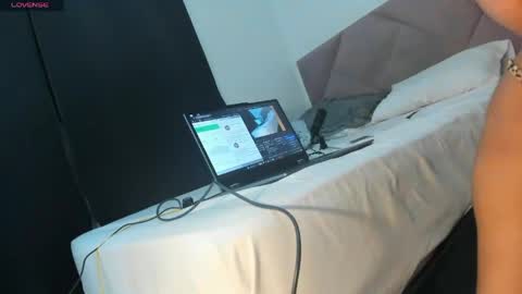 Snapshot of cummingurl chatting on 2, 4, 2026 Paulina online show from 2, 4, 2026