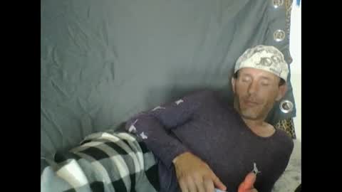 cumslutboi27 online show from 14, 2, 2025