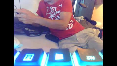 cumslutboi27 online show from 6, 10, 2025