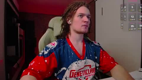 Snapshot of cumzan_ chatting on 19, 5, 2026 Tarzan online show from 19, 5, 2026