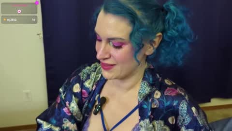 Cupcake online show from 2, 2, 2025